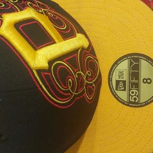 Size 8 Pittsburgh Pirates Fitted